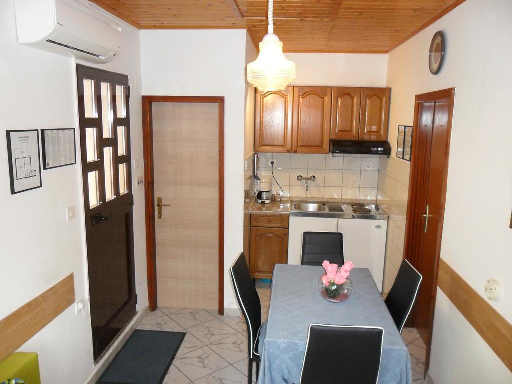 Vile Park Apartments Porec Luaran gambar