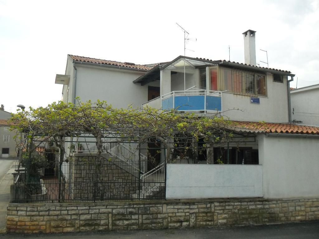 Vile Park Apartments Porec Luaran gambar