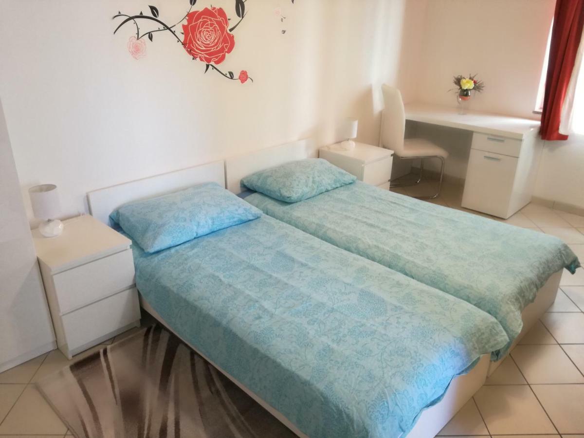 Vile Park Apartments Porec Luaran gambar